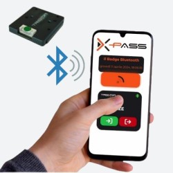 Con l'app X-Pass usi lo smartphone come badge presenze e accesso